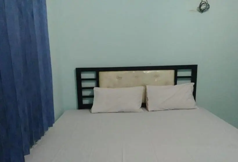 スタンダードルーム, Oyo 90766 Gardenia Boarding House