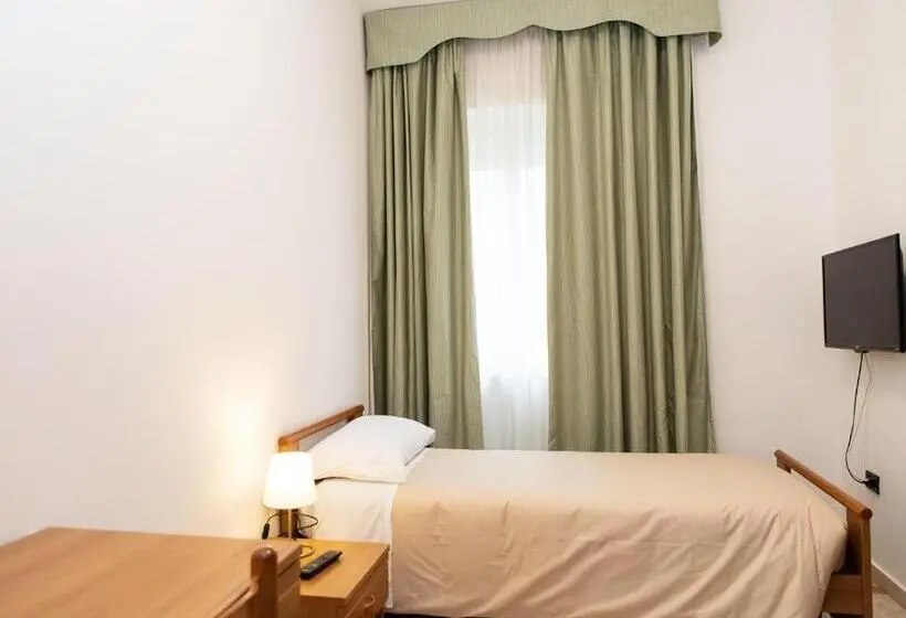 エコノミーシングルルーム, Villa Nazareth Fermo