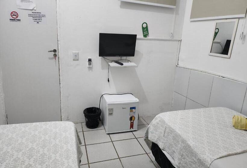 带共用浴室的标准房间, Casa Recife Pousada