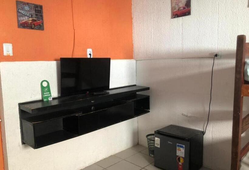 标准四人间共用浴室, Casa Recife Pousada