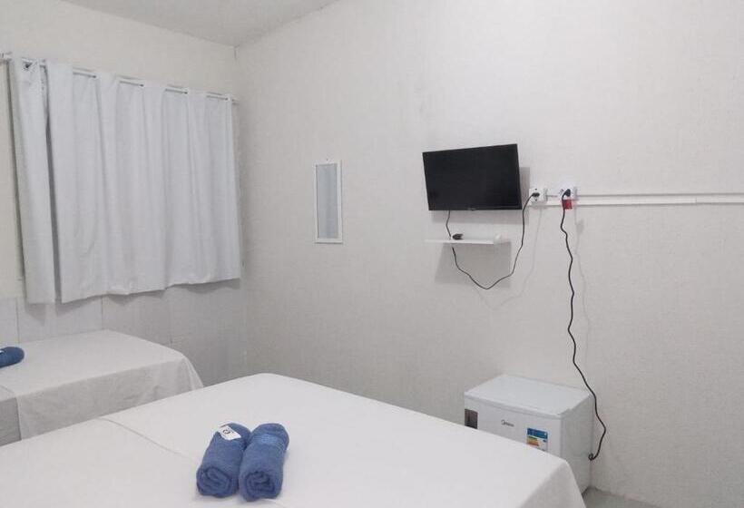 标准四人间共用浴室, Casa Recife Pousada