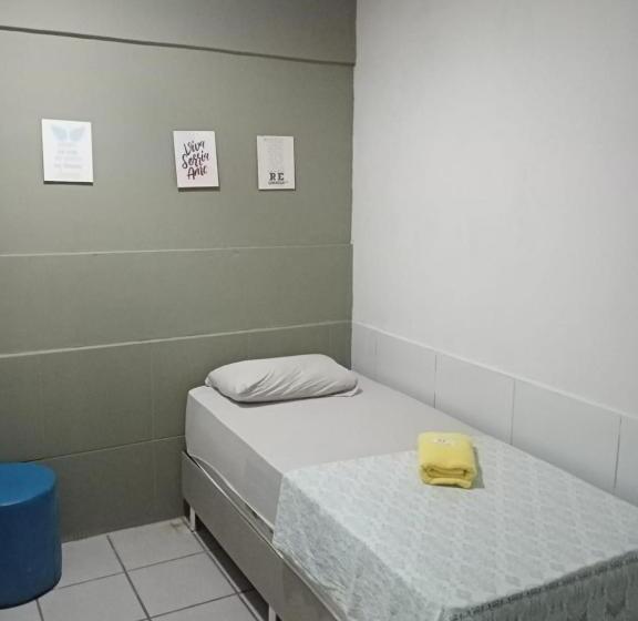 标准单人间共用浴室, Casa Recife Pousada
