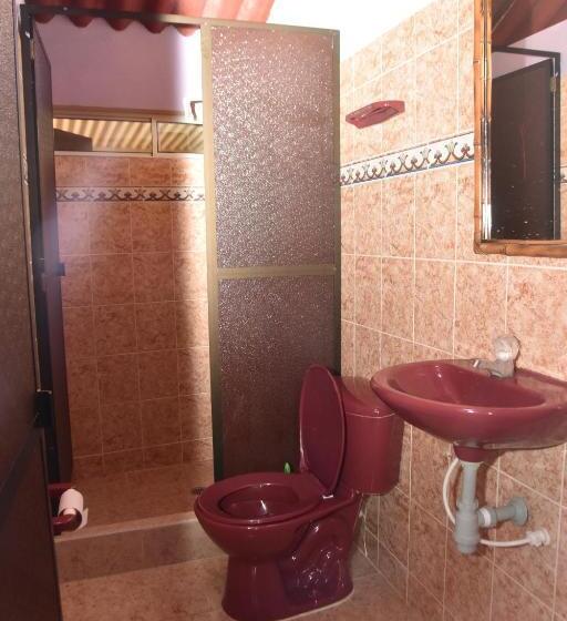 غرفة قياسية ثلاثية, El Retorno