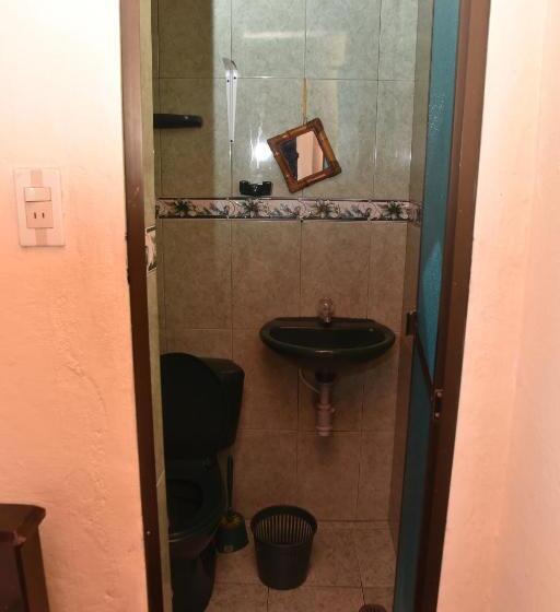 غرفة قياسية, El Retorno