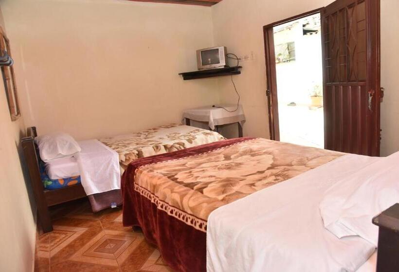 غرفة قياسية, El Retorno