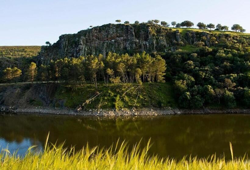 Дом 4 Спальни, Casa Babel Monfragüe