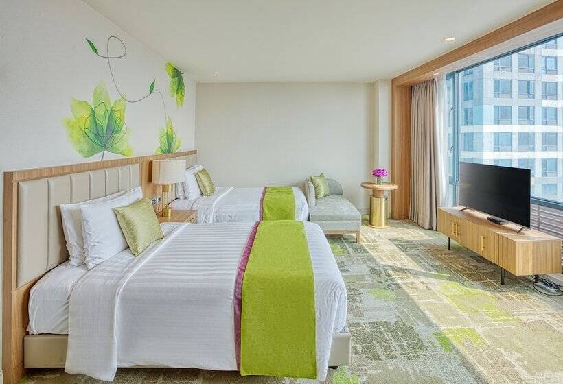 デラックスルーム, Eastwood Richmonde