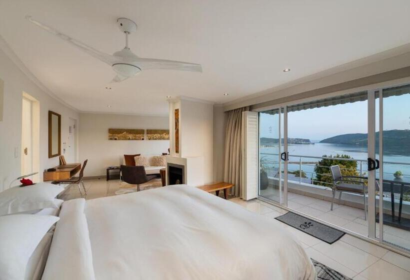 חדר דלוקס עם מרפסת נוף לים, Villa Afrikana Guest Suites By Knysna Paradise Collection