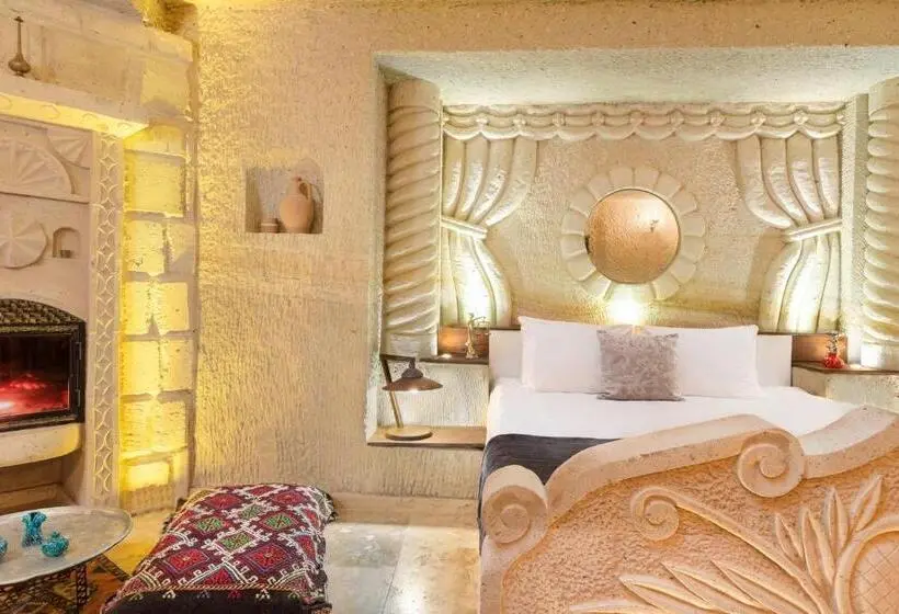 デラックススイート, Tatlı Kaya Otel