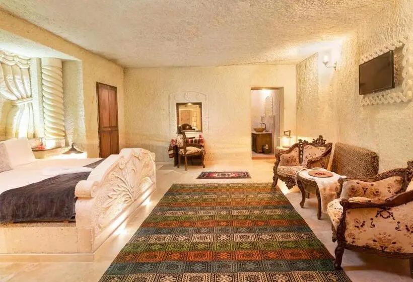 デラックススイート, Tatlı Kaya Otel