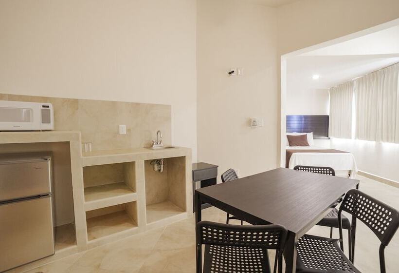 ２ダブルベッドのスタンダードルーム, Mayev Express