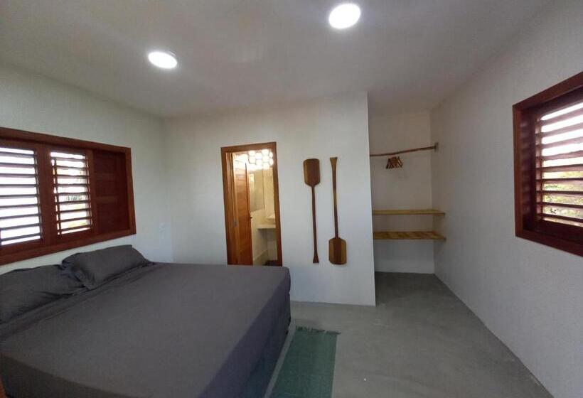 סוויטה נוף לבריכה, Zero Meia Um Pousada