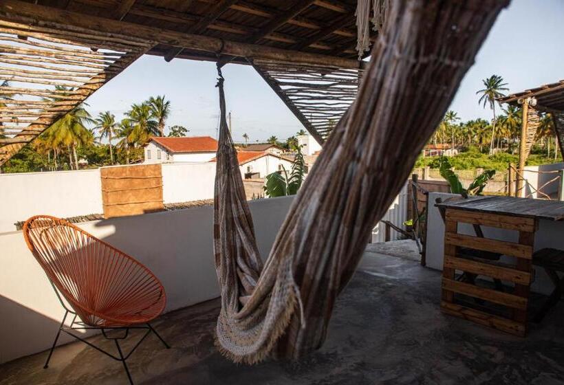 جناح مطلّ علي حمام السباحة, Zero Meia Um Pousada