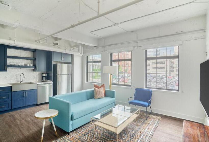 استودیوی سوپریور, Sonder Dovetail