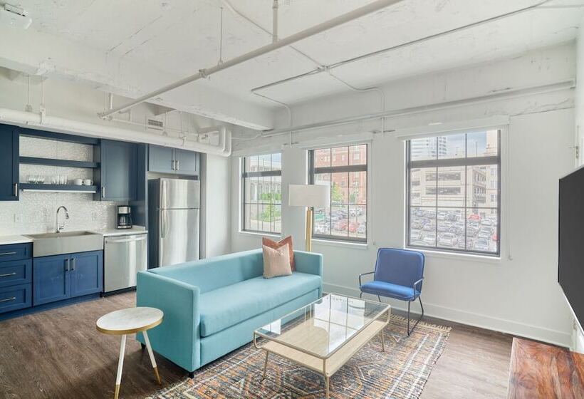 استودیوی سوپریور, Sonder Dovetail