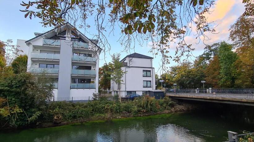 إستديو قياسى مزود بشرفة, City Boarding Lippstadt