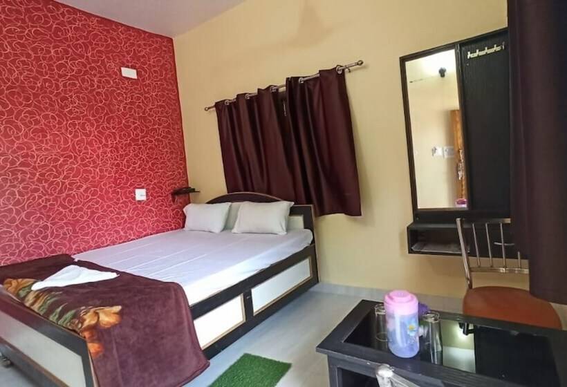 Deluxe Room, Anand Lok Vatika