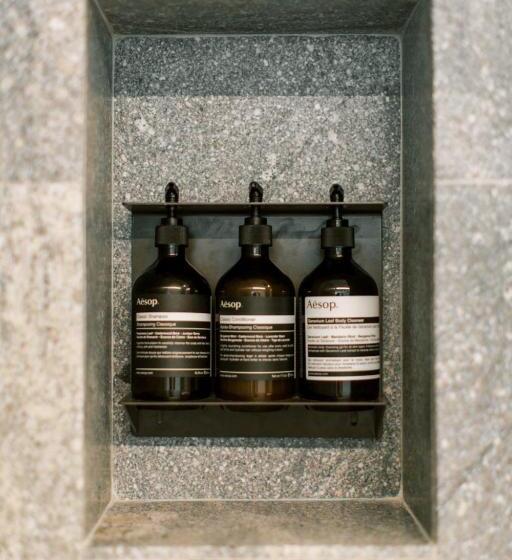 带大床的标准间, Muir, Autograph Collection