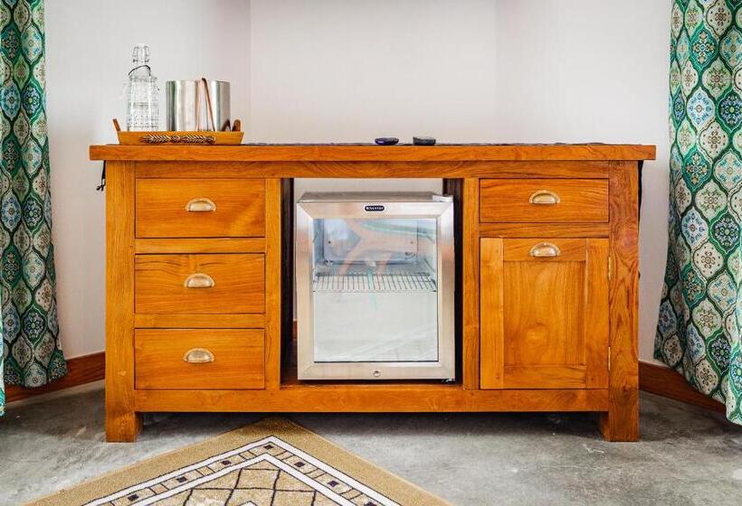 Номер Deluxe, Pivovar