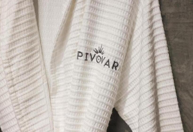 Номер Стандарт Кровать Кинг Адаптированный для Инвалидов, Pivovar