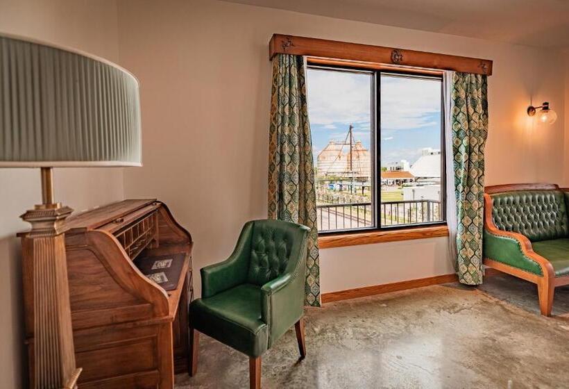 جناح إدارى, Pivovar