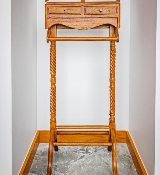 غرفة قياسية سرير كينج, Pivovar