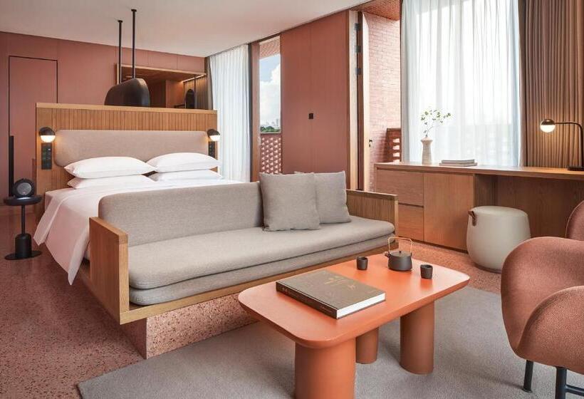 חדר דחוקס עם מיטת קינג, Taoxichuan