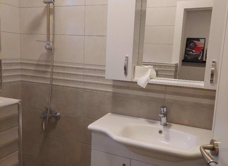 اتاق استاندارد, Coco Guesthouse