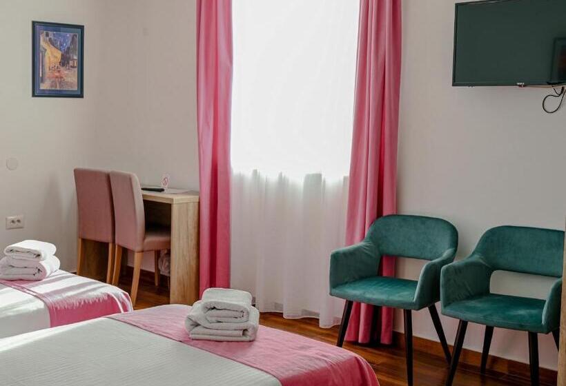 استودیوی استاندارد, Dona, Altina