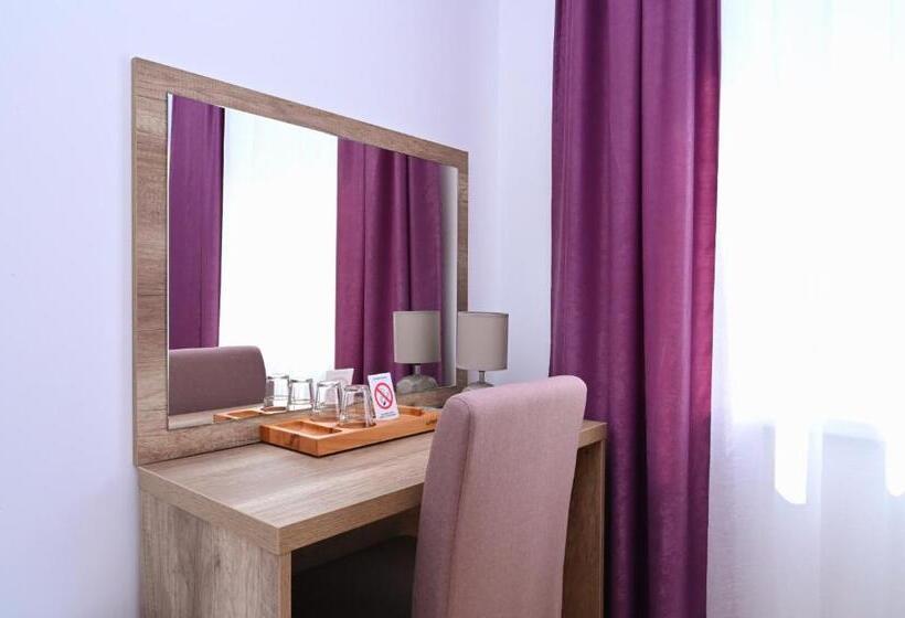 اتاق استاندارد, Dona, Altina