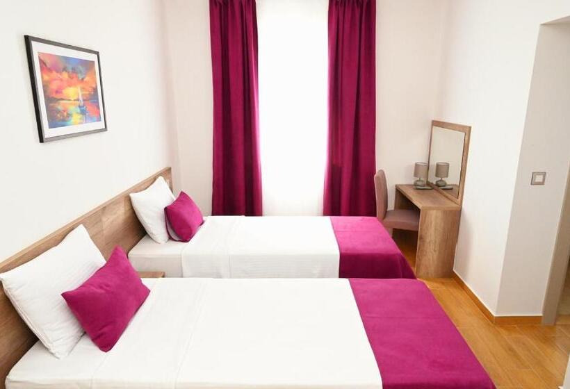 اتاق استاندارد, Dona, Altina