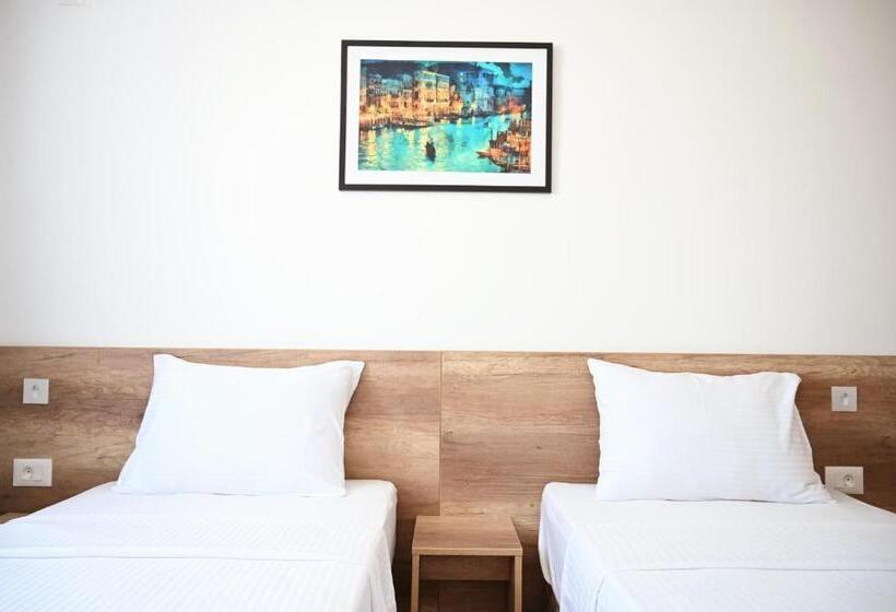 اتاق استاندارد, Dona, Altina