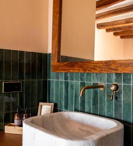 Номер Deluxe с Балконом, Casa Gran 1771 Montrubí Winery Hotel Adults Only