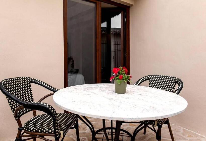 Номер Стандарт Внутренний, Casa Gran 1771 Montrubí Winery Hotel Adults Only