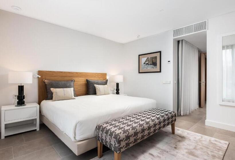 2 Bedrooms Suite Sea View, Los Jardines de Abama Suites