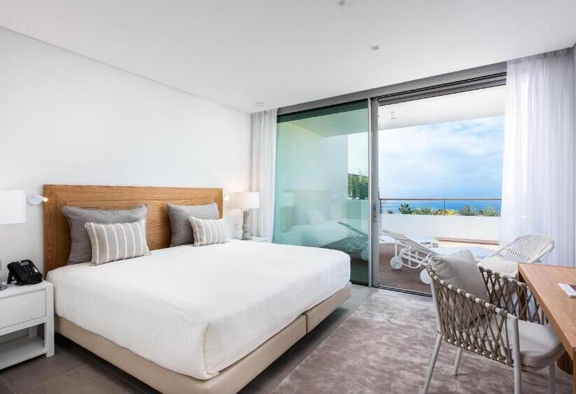 2 Bedrooms Suite Sea View, Los Jardines de Abama Suites