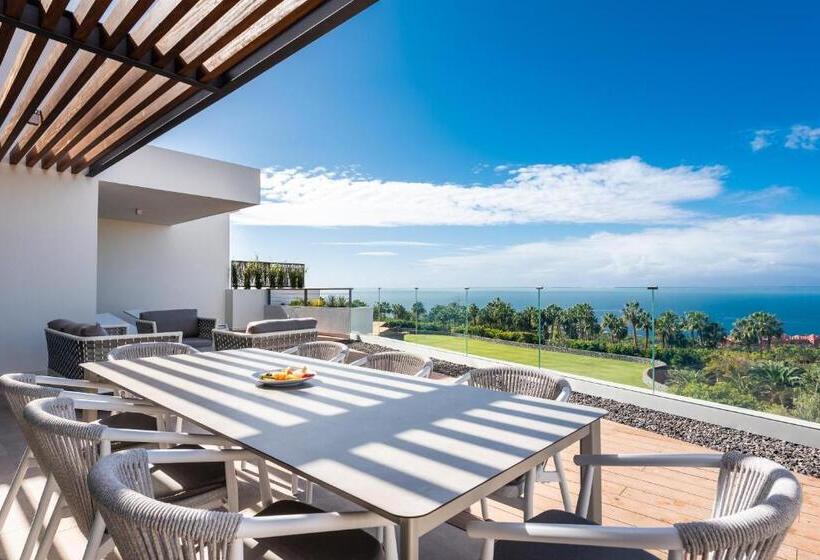 2 Bedrooms Suite Sea View, Los Jardines de Abama Suites