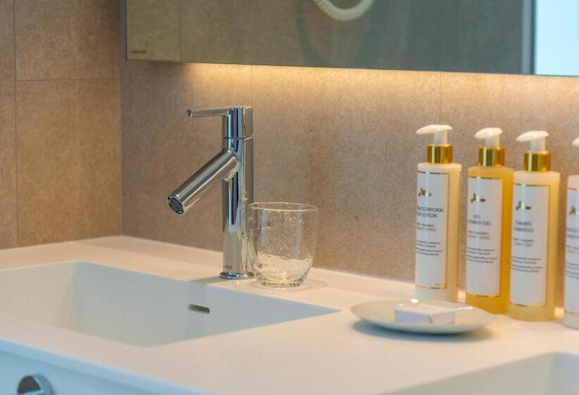 2 Bedrooms Suite Sea View, Los Jardines de Abama Suites