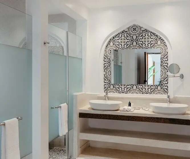 デラックスルーム, Lux Marijani Zanzibar