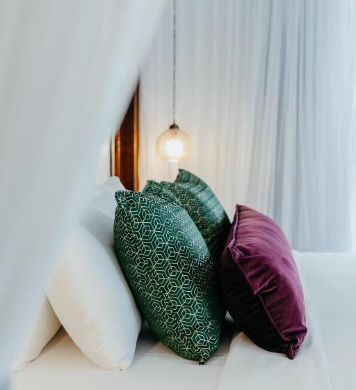 סוויטה, Lux Marijani Zanzibar