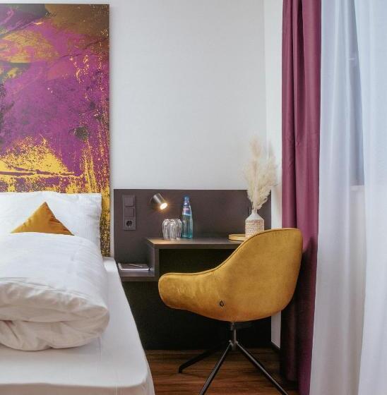 スタンダードルーム, Sombea