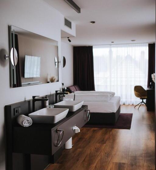 バルコニー付スイート, Sombea