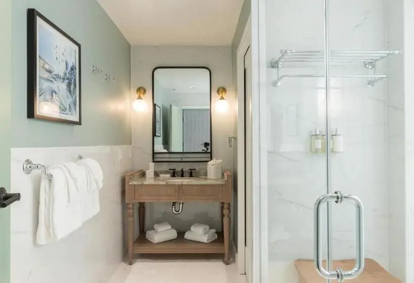 キングサイズベッドのデラックスルーム, The Palmetto Hotel, Charleston