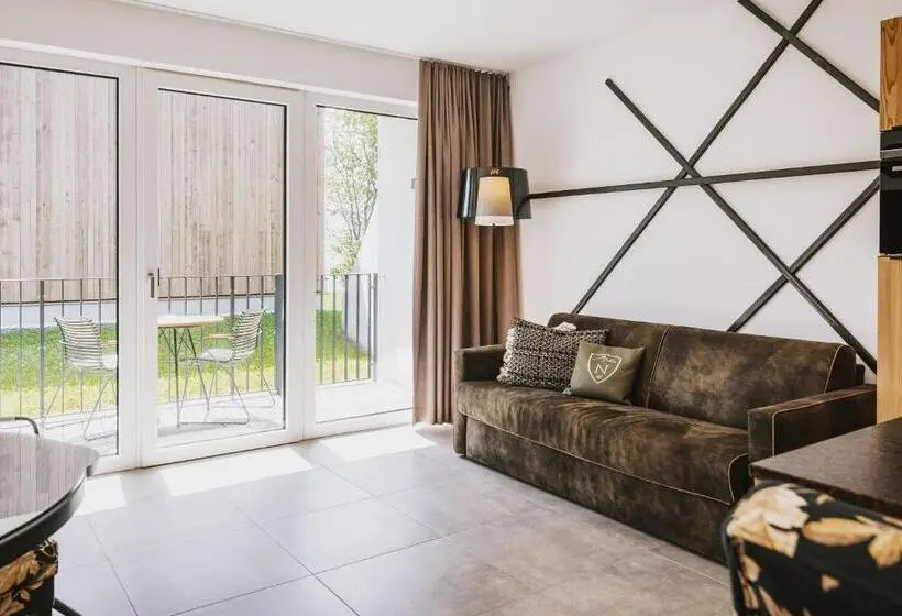 スイート, Nikolaus By Avenida Panoramic Wellness Suites