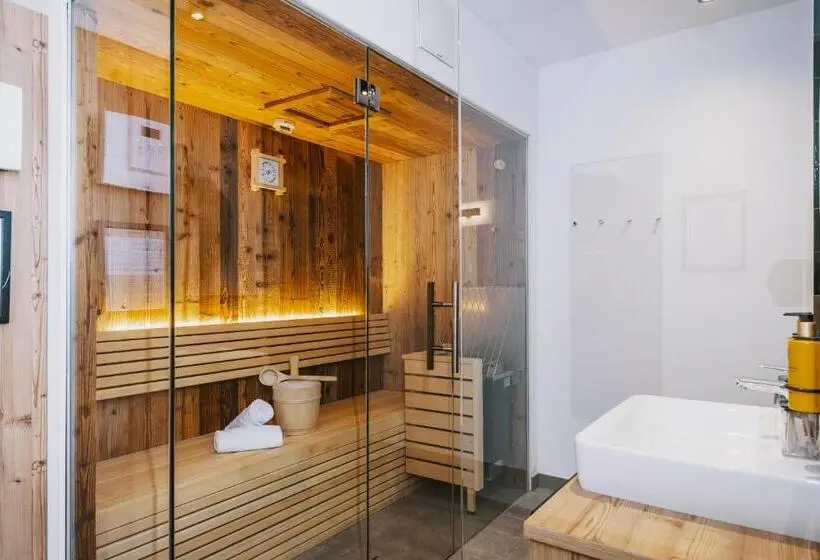スイート, Nikolaus By Avenida Panoramic Wellness Suites