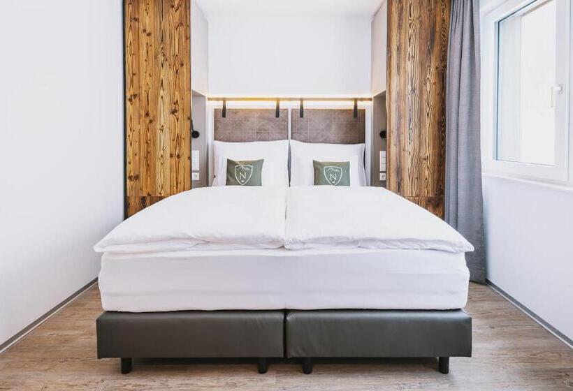 四卧套房, Nikolaus By Avenida Panoramic Wellness Suites