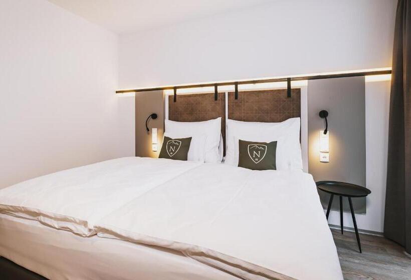 四卧套房, Nikolaus By Avenida Panoramic Wellness Suites