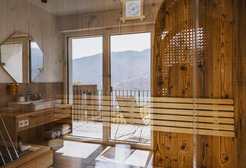 جناح بغرفتي نوم, Nikolaus By Avenida Panoramic Wellness Suites