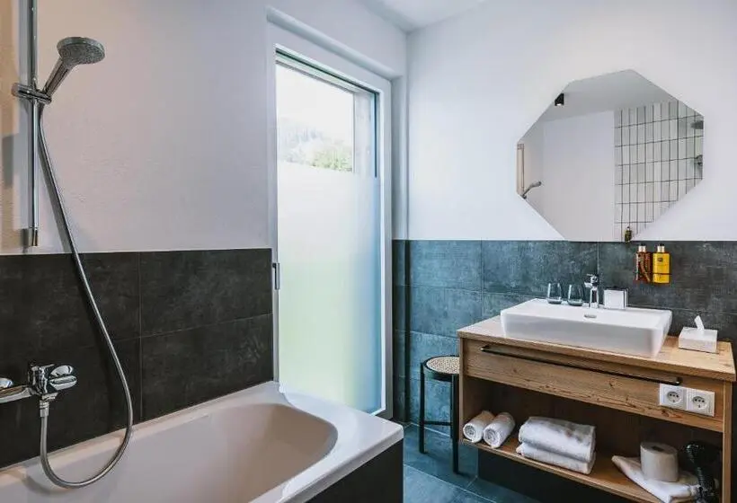 デラックススイート２ベッドルーム, Nikolaus By Avenida Panoramic Wellness Suites