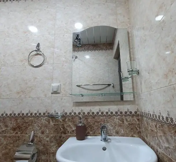 اتاق لوکس, Siran Guest House